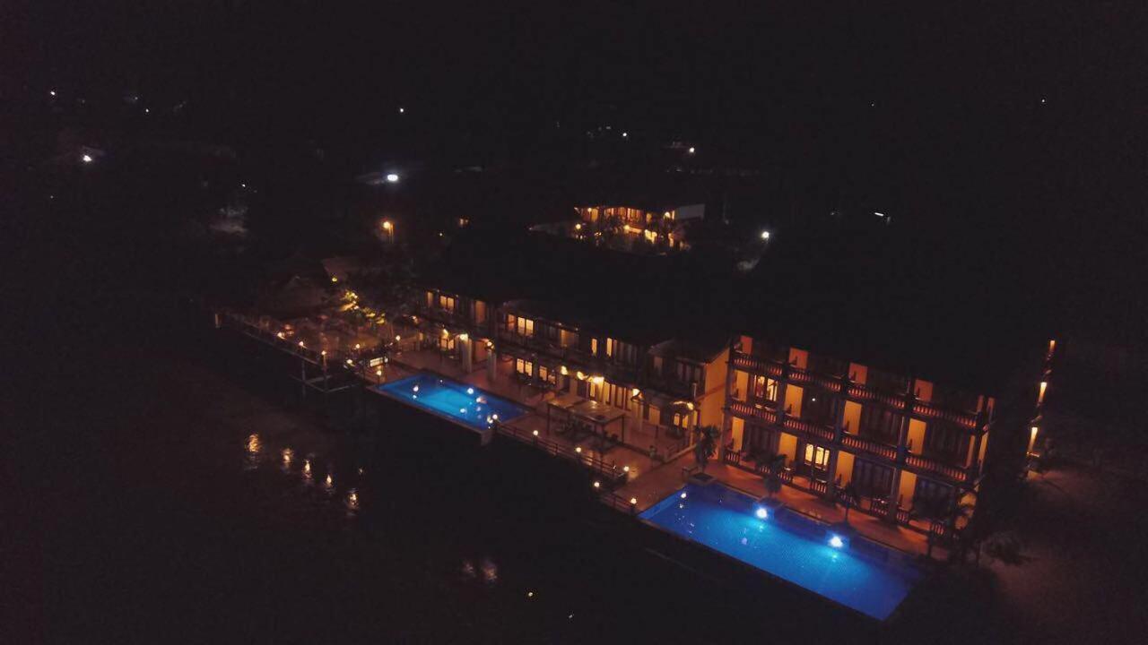 Pon Arena Hotel Muang Không Extérieur photo