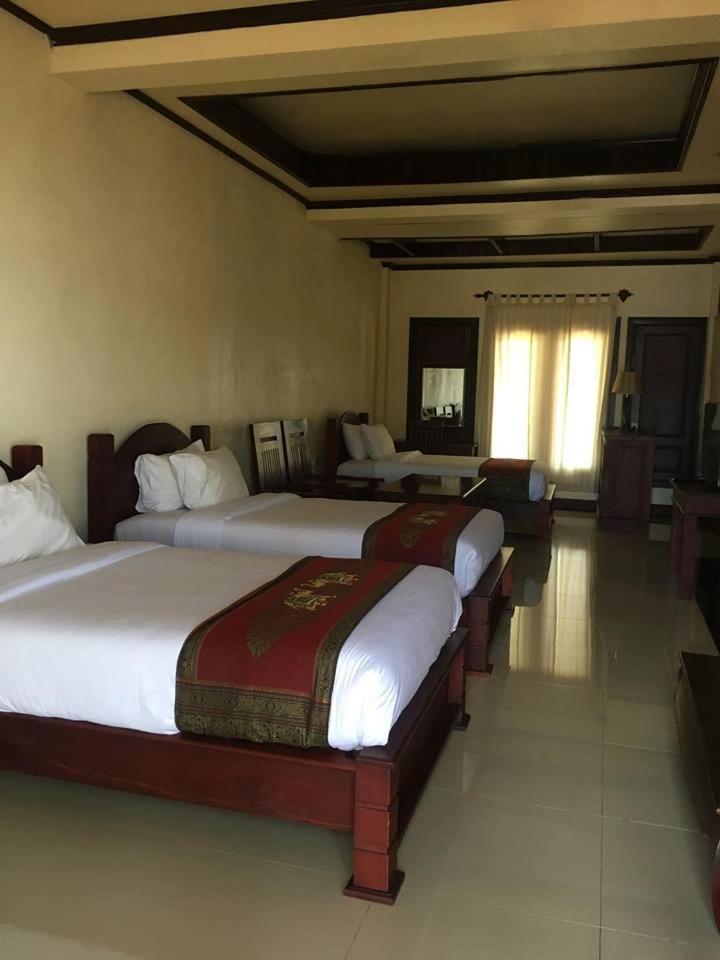Pon Arena Hotel Muang Không Extérieur photo